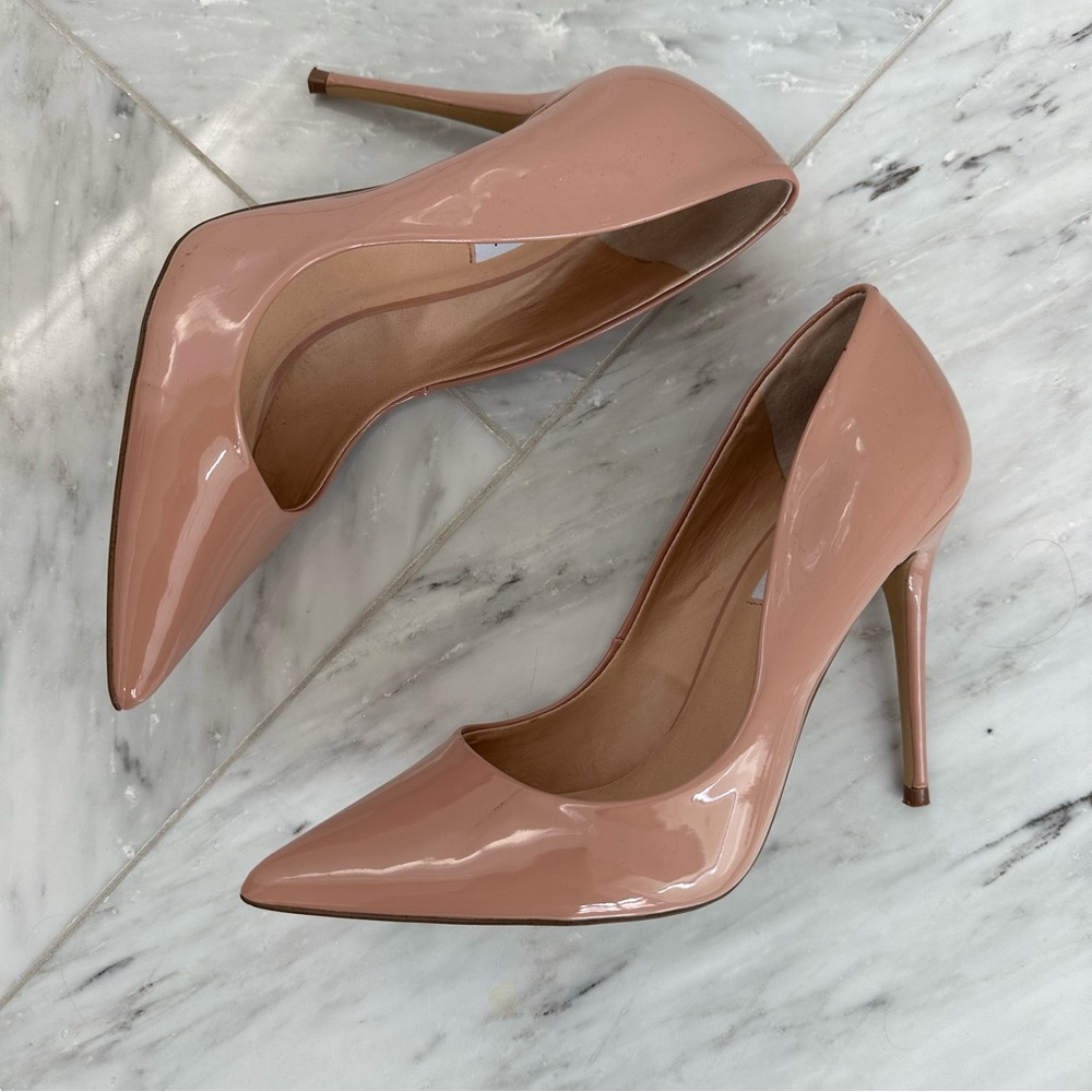 Worn Once Steve Madden Daisie Pump - 9 - Nude